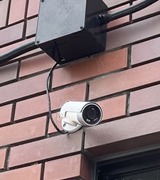 防塵防水規格IP66対応で、屋外に設置可能